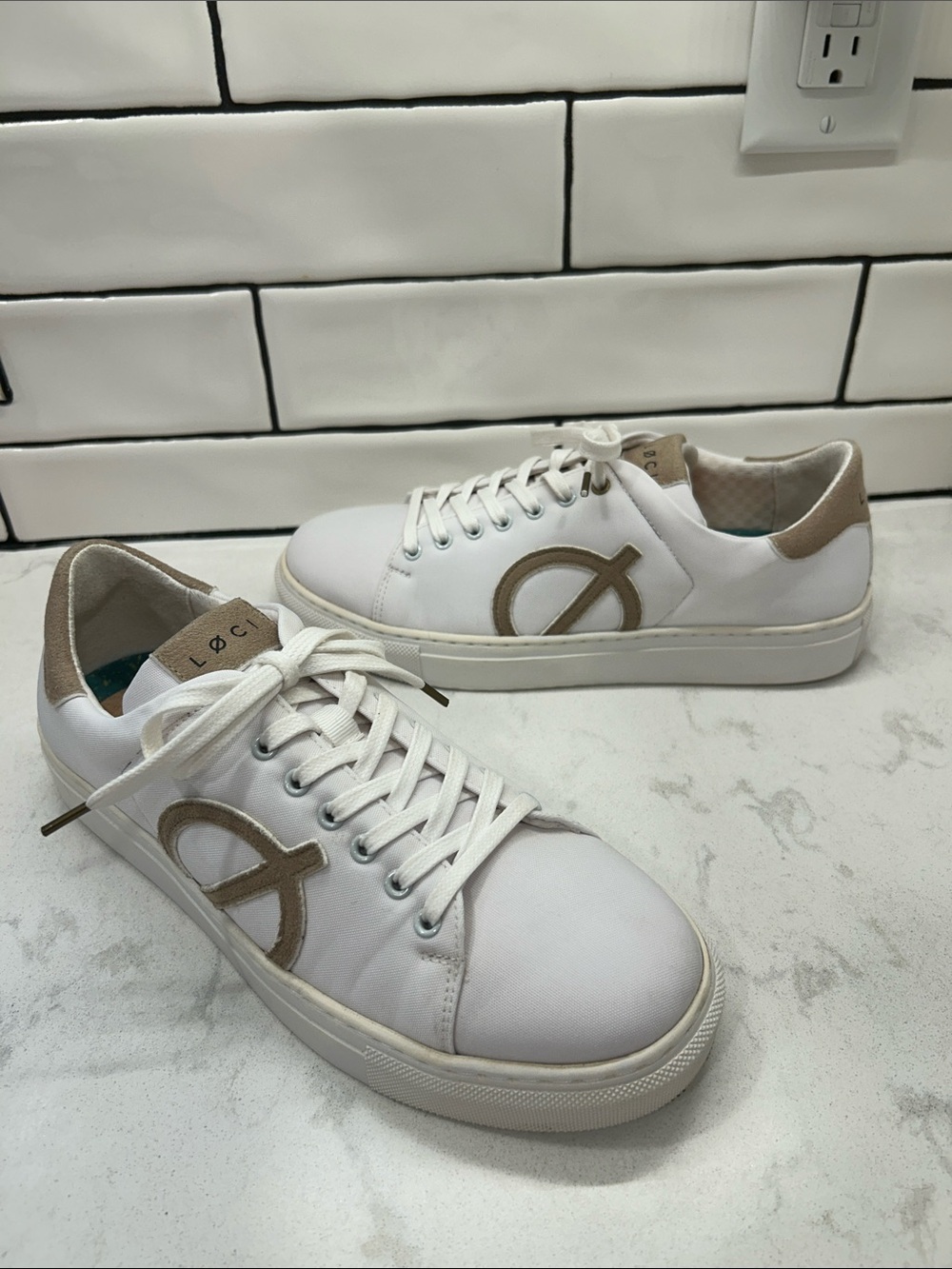 LØCI Nine sneakers White Leather Look Low Top Women’s Neutral Minimalist Casual - Picture 14 of 16